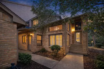 12 Lakeridge Drive, The Woodlands, TX 77381 - Photo 2