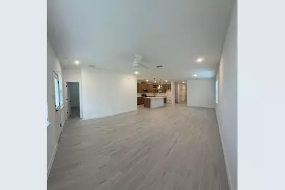 4727 Bay Vista Drive, Baytown, TX 77523 - Photo 14