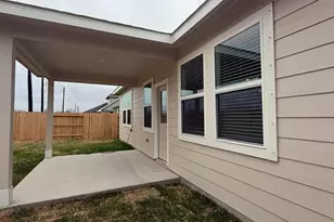 4727 Bay Vista Dr, Baytown, TX 77523 - Photo 34