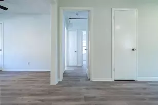 10221 Bretton Dr, Houston, TX 77016 - Photo 12