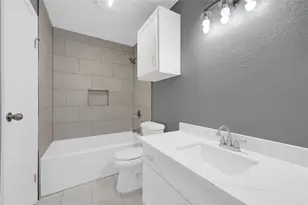 3919 Fairmont Pkwy, Pasadena, TX 77504 - Photo 6