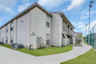 3919 Fairmont Pkwy, Pasadena, TX 77504 - Photo 2