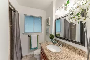 4111 Hill Oak Dr, Houston, TX 77092 - Photo 8