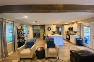 4111 Hill Oak Dr, Houston, TX 77092 - Photo 4