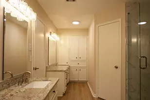 372 Oak Hill Dr, Huntsville, TX 77340 - Photo 12
