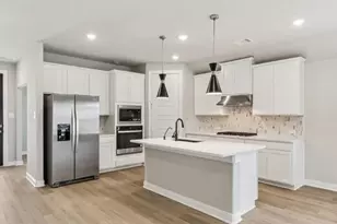 212 Raine Mnr Ct, Montgomery, TX 77316 - Photo 1