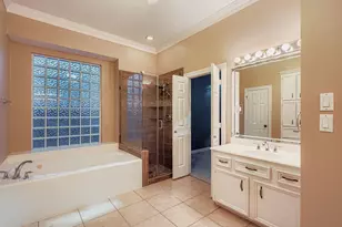 1707 Hatteras Ct, Sugar Land, TX 77479 - Photo 16