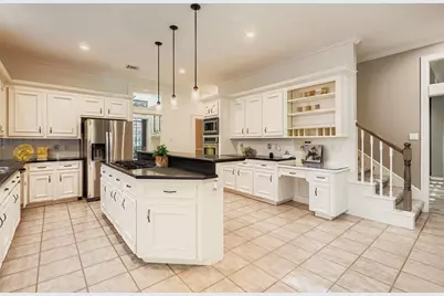 1707 Hatteras Court, Sugar Land, TX 77479 - Photo 10