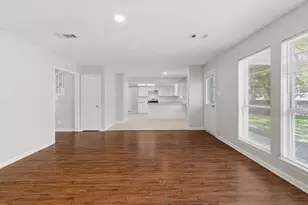 1122 Tigris Ln, Houston, TX 77090 - Photo 8