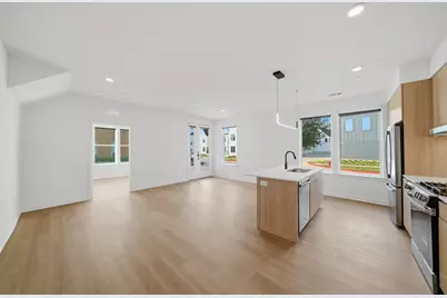 1941 Sawdust Road #3101, The Woodlands, TX 77380 - Photo 2