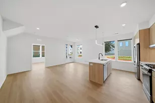 1941 Sawdust Rd, The Woodlands, TX 77380 - Photo 2
