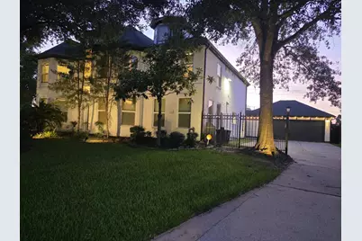 9522 Champions Cove Drive, Spring, TX 77379 - Photo 6