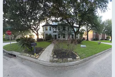 9522 Champions Cove Drive, Spring, TX 77379 - Photo 4
