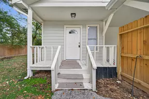 27812 Red Fox Rd, Tomball, TX 77377 - Photo 2