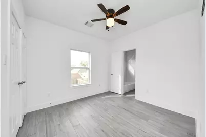 8305 Prairie View Drive #B, Houston, TX 77088 - Photo 18