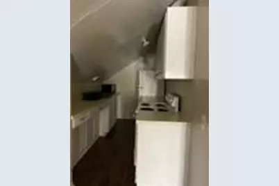800 Travis Street #Attic, Columbus, TX 78934 - Photo 2