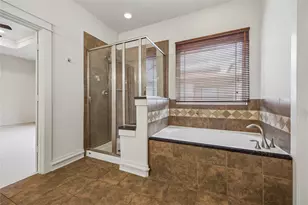 5924 Petty St, Houston, TX 77007 - Photo 14