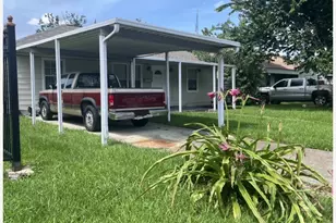 10417 Fairfax St, Houston, TX 77029 - Photo 4