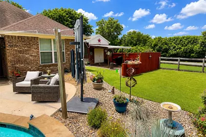 22209 Pierce Street, Navasota, TX 77868 - Photo 4