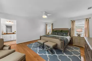 7706 Meadowbriar Ln, Houston, TX 77063 - Photo 16