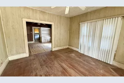 7809 Capitol Street, Houston, TX 77012 - Photo 2