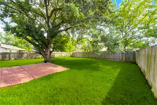 10123 Kent Towne Ln, Sugar Land, TX 77498 - Photo 18