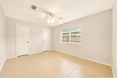 10123 Kent Towne Lane, Sugar Land, TX 77498 - Photo 12