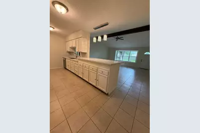 10123 Kent Towne Lane, Sugar Land, TX 77498 - Photo 2