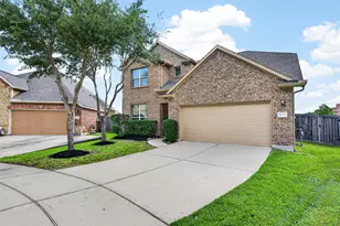 11210 Leila Park Ct, Cypress, TX 77433 - Photo 2