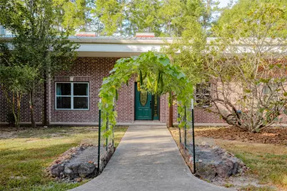 9800 Ramzi Drive, Conroe, TX 77303 - Photo 10