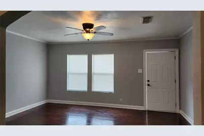7124 Linden Street, Houston, TX 77087 - Photo 8