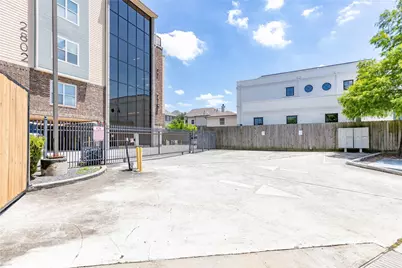 2802 Morrison Street #106, Houston, TX 77009 - Photo 32