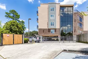 2802 Morrison St, Houston, TX 77009 - Photo 2