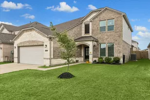 5332 Cascade Ct, Alvin, TX 77511 - Photo 2