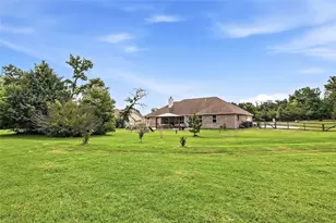 10468 Cornwall Ln, Iola, TX 77861 - Photo 36