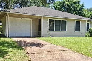 512 Azalea Ave, Orange, TX 77630 - Photo 1