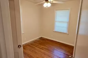 512 Azalea Ave, Orange, TX 77630 - Photo 8