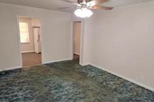 512 Azalea Ave, Orange, TX 77630 - Photo 2