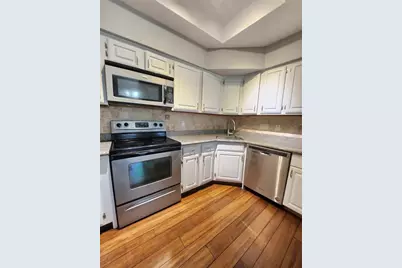 921 Marine Drive #311, Galveston, TX 77550 - Photo 6