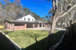10811 River Oaks Dr, Conroe, TX 77385 - Photo 8