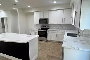 10811 River Oaks Dr, Conroe, TX 77385 - Photo 18