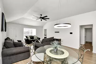 19931 Roycroft Ln, Richmond, TX 77407 - Photo 8