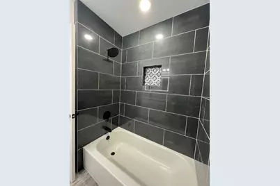 2203 Colonial Court S, League City, TX 77573 - Photo 12