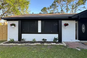 2203 Colonial Ct S, League City, TX 77573 - Photo 28