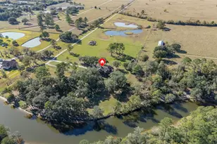 6641 S Eagle Rd, Anahuac, TX 77514 - Photo 1