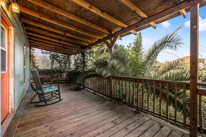 1904 Avenue N, Galveston, TX 77550 - Photo 48