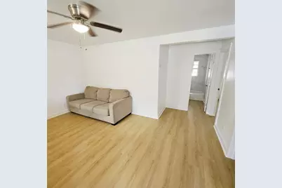 305 Miles Road, Bacliff, TX 77518 - Photo 8