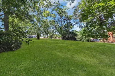 3914 Wipprecht Street, Houston, TX 77026 - Photo 10