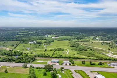 10935 Highway 6, Hitchcock, TX 77510 - Photo 2