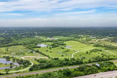 10935 Highway 6, Hitchcock, TX 77510 - Photo 12